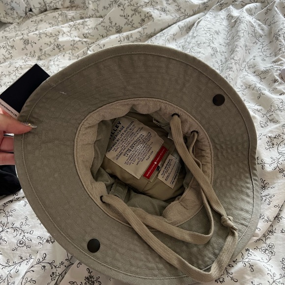 Tilley T3W Wanderer Hat - Picture 2 of 3